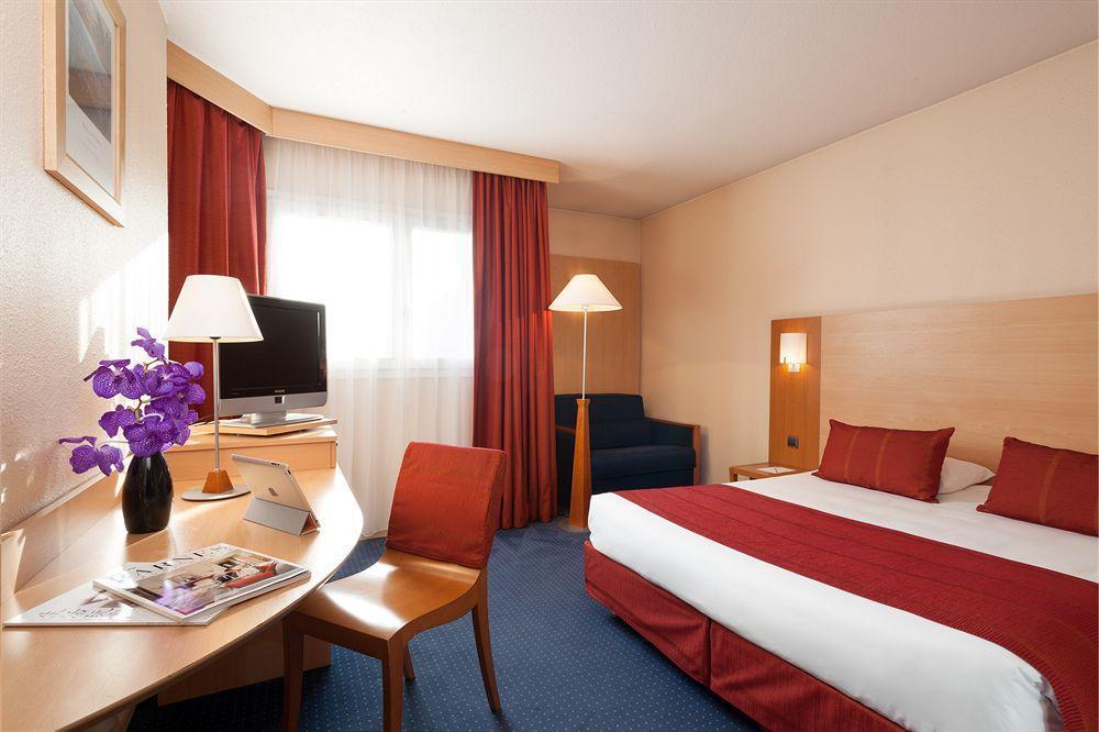 Hotel Forest Hill Meudon Velizy Εξωτερικό φωτογραφία